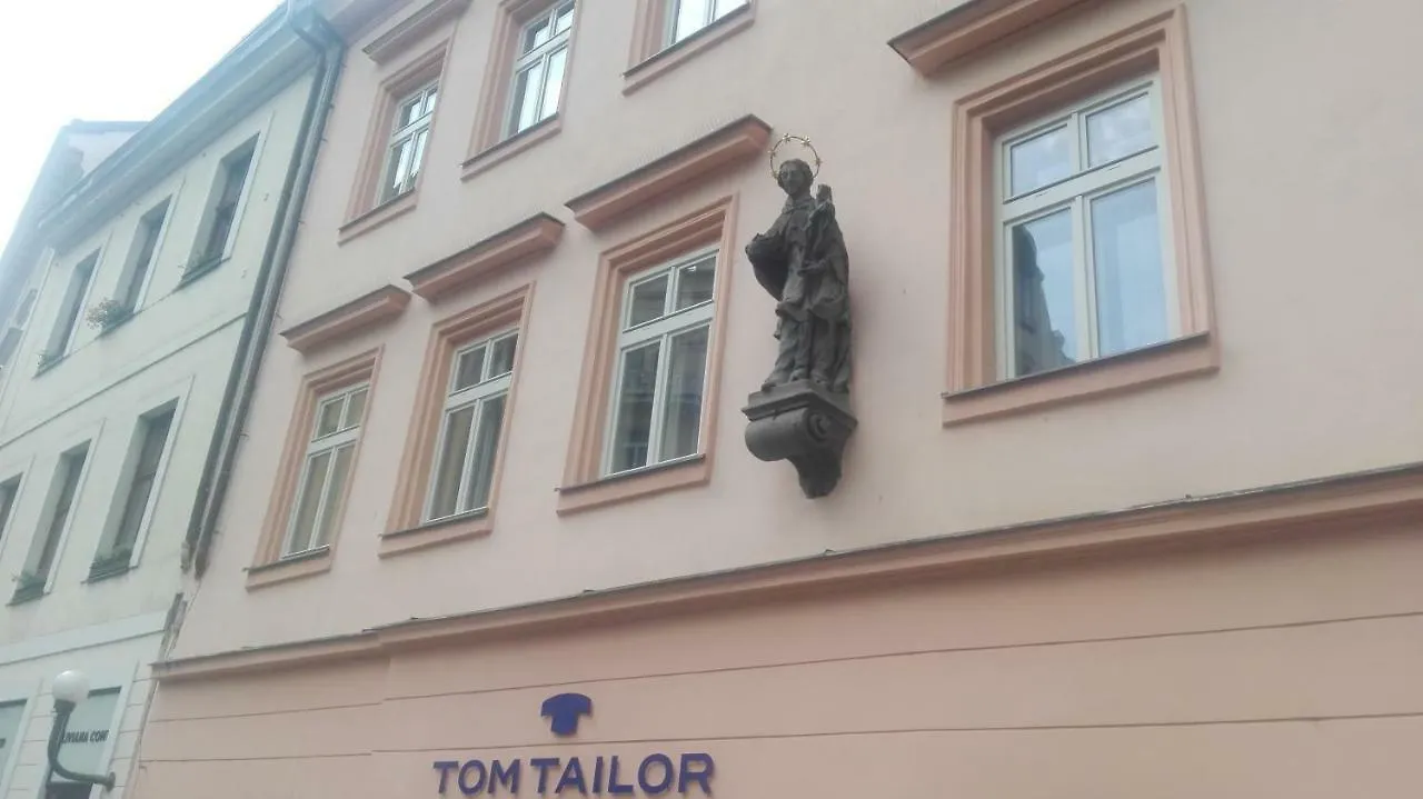 Apartment Jakubska 676 Prague
