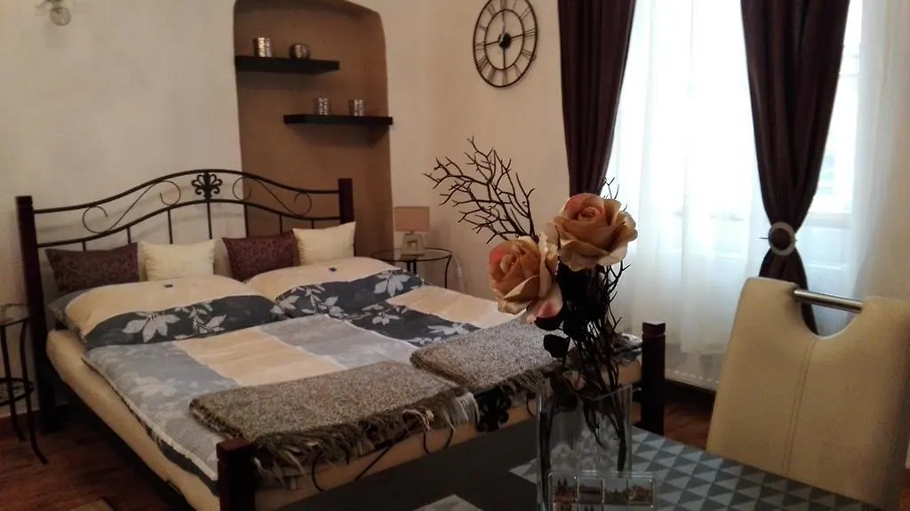 Apartment Jakubska 676 Praga