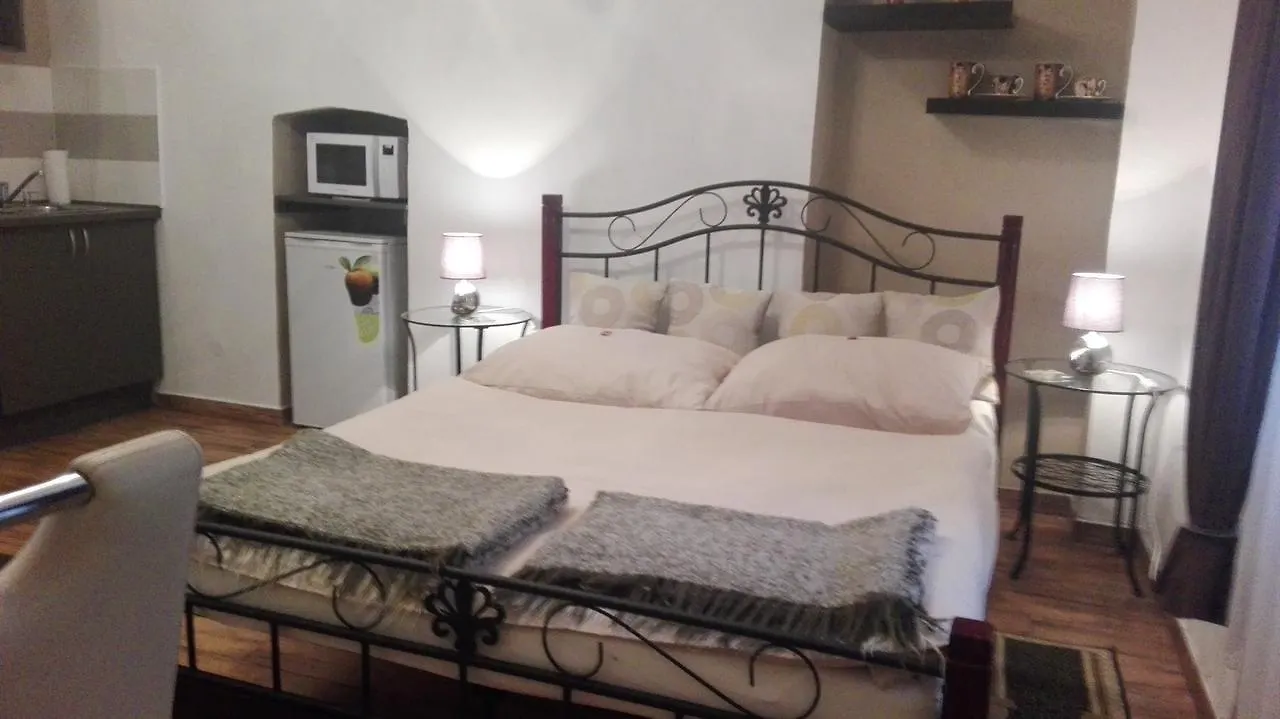 Apartment Jakubska 676 Prague 0*,