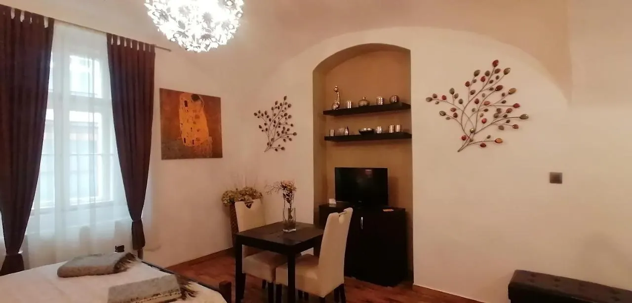 Apartment Jakubská 676 Prága
